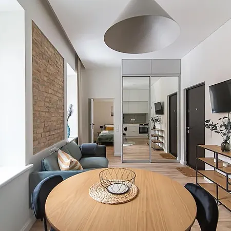 Apartment New And Modern In Old Town By Urban Rent