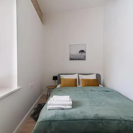 Апартаменты New And Modern In Old Town By Urban Rent Вильнюс