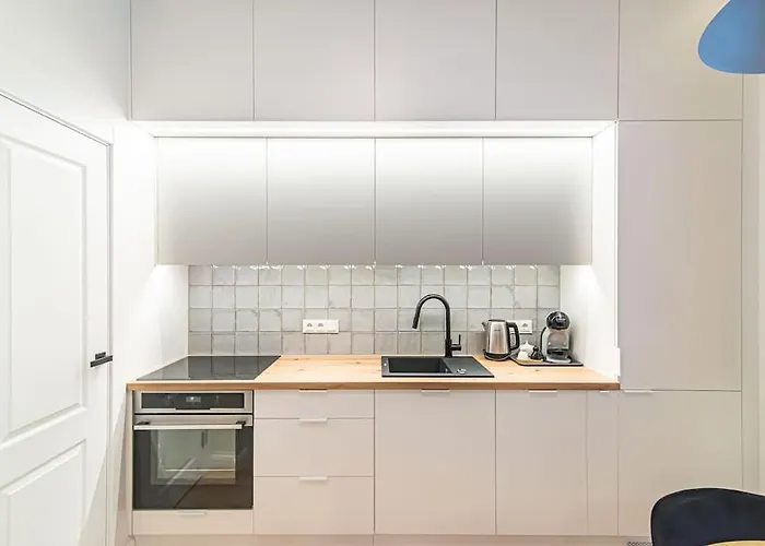 New And Modern In Old Town By Urban Rent