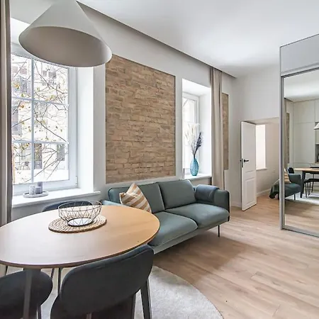 New And Modern In Old Town By Urban Rent Apartment