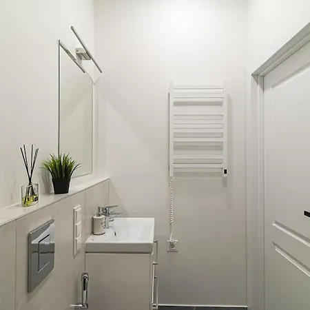 Apartment New And Modern In Old Town By Urban Rent Wilna