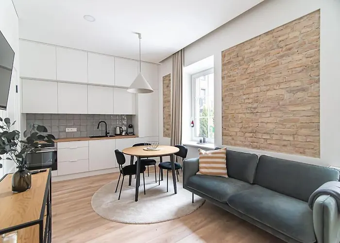 New And Modern In Old Town By Urban Rent Apartament